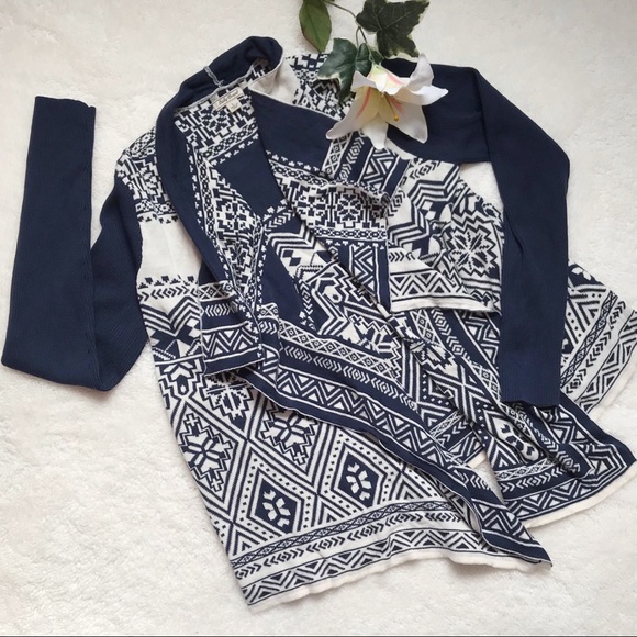 Lucky Brand Sweaters - LUCKY BRAND Large Cardigan Shrug Aztec Blue